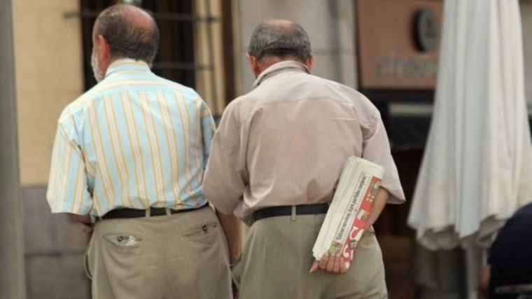 CCOO C-LM denuncia la brecha digital y la soledad no deseada en el Día Internacional de las Personas Mayores