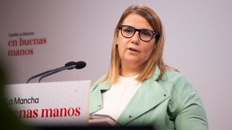 Tita García destaca la “confianza y estabilidad” que genera el “método Page” en CLM frente a la deuda y los recortes del PP