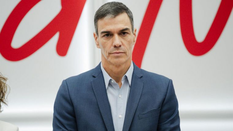 Sánchez asegura que presentará los PGE antes de fin de año pero que 'no pasará nada si no ven la luz'