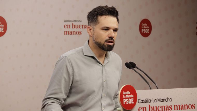 El PSOE critica el 'silencio absoluto' de Núñez en materia de agua y lo acusa de 'plegarse' a la voluntad de Génova