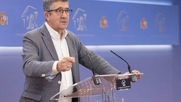 El PSOE replica a Trump que no puede imponer aranceles a España y tendría que hacerlo a toda la UE