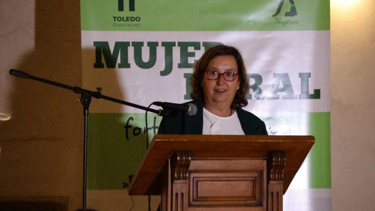 Cedillo destaca en Corral de Almaguer que apoyar a las mujeres rurales es invertir en el futuro de los pueblos