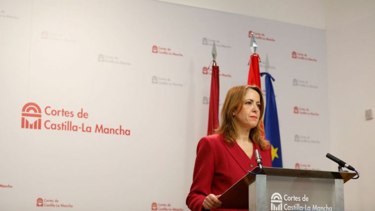 Maestre destaca la “altura y valentía de Page” para presentar medidas como el plan “más ambicioso de España en vivienda” y ayudas a jóvenes