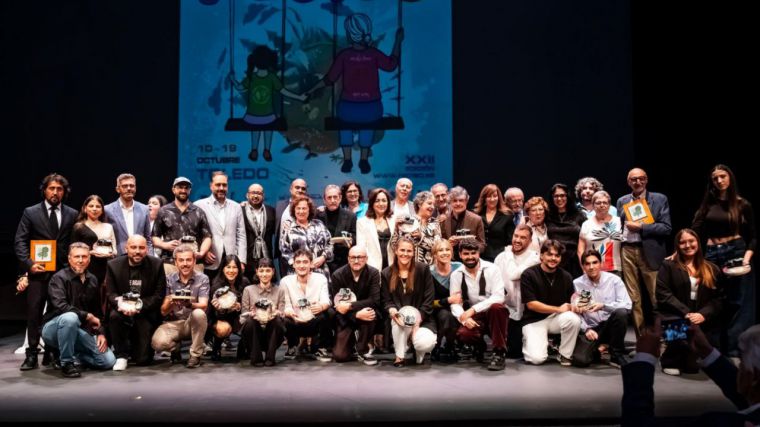 El Festival Internacional de Cine Social de CLM celebra una gran noche de estrellas de cine con lleno absoluto en el Teatro de Rojas