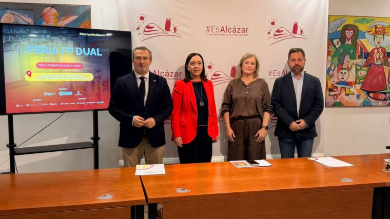 Alcázar de San Juan acoge la VII Feria de FP Dual de la Cámara de Comercio para impulsar la competitividad de empresas, la cualificación y el empleo juvenil