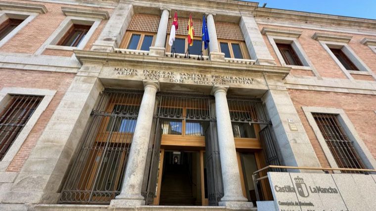 Castilla-La Mancha pagó a sus proveedores en agosto en 21,6 días frente a los 30,4 de media nacional