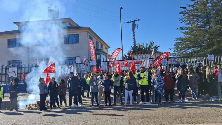 Los sindicatos avisan a Mahle que irán a los juzgados si no hay cambios en la negociación del ERE a partir de este martes