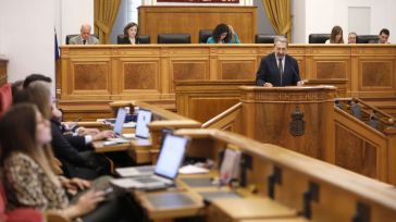 El Parlamento Autonómico aprueba una PNL y dos resoluciones socialistas sobre profesionales de radiofísica sanitaria, política sanitaria y canon del agua