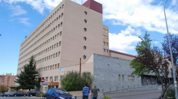 Cuatro heridos, incluido un niño de dos años, tras una colisión entre dos turismos en Fuente de Pedro Naharro