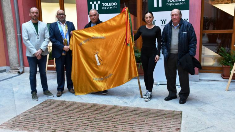 La Diputación de Toledo apoya el III Encuentro de Bailes de la Bandera de Ciruelos, que une a los pueblos de la provincia en torno a esta tradición