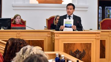 Velázquez defiende la labor del actual equipo de Gobierno y tiende la mano a la oposición para llegar a acuerdos en proyectos de ciudad