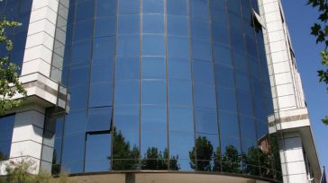 Cecam valora los datos del paro señalando al descenso de 'horas efectivas' a pesar del aumento de contrataciones