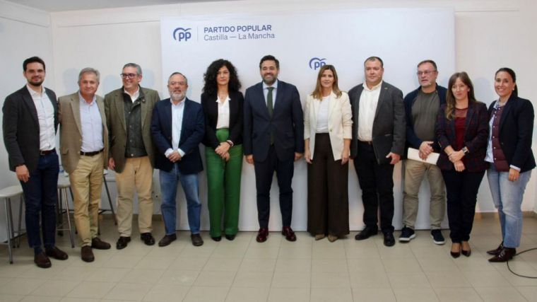 Núñez irá a Bruselas para 'poner cara y ojos' a la PAC y pedir a 'burócratas' de la UE que 'tengan en cuenta' al sector