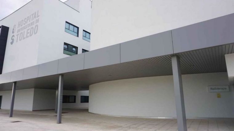 Herida una mujer tras colisionar su turismo con un camión en la A42 en Toledo