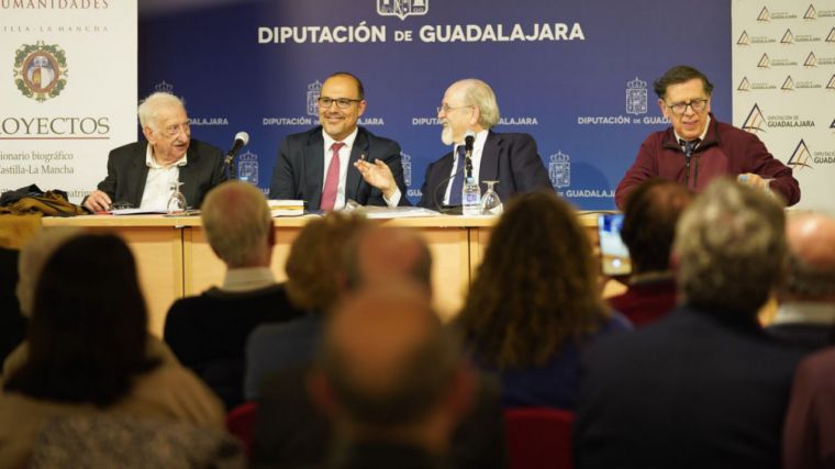 Bellido reivindica el trabajo de “los intelectuales que han contado la historia reciente de nuestro país frente a las miradas revisionistas y manipuladoras”