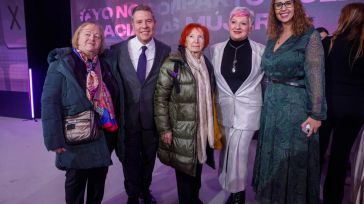 El Gobierno regional reconoce a la comunidad educativa y a entidades privadas por su compromiso en favor de una sociedad libre de violencia de género