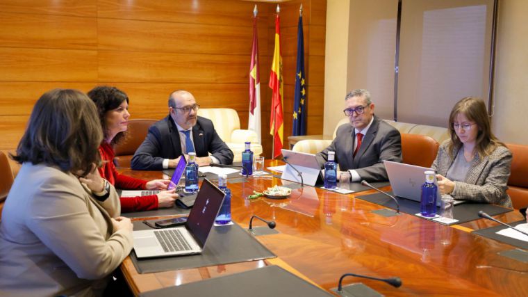 La Mesa de las Cortes desestima finalmente las dos enmiendas parciales del PP