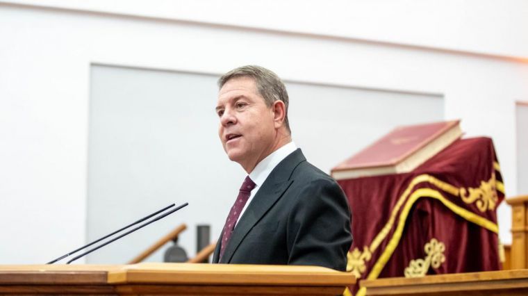 García-Page incide en que “España no necesita cambiar de Constitución” sino “mejorar” para optimizar “su convivencia” a través del “acuerdo”