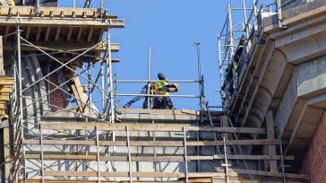 Castilla-La Mancha refuerza su recuperación laboral con subidas salariales superiores a la media nacional