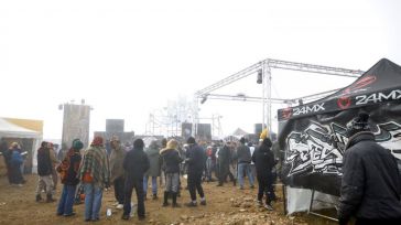 Impiden la instalación de una rave con cientos de vehículos participantes en Tobarra
