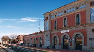 Fallece un hombre tras ser arrollado su vehículo por un tren Alvia en Talavera de la Reina