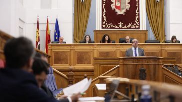 El Pleno de las Cortes Regionales da el visto bueno a la Cuenta General de 2022 y ratifica el convenio de transportes con la Comunidad de Madrid