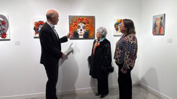 “Las miradas de rostros femeninos” de la artista María Sánchez-Biezma llena de retratos de mujer el Centro Cultural San Clemente