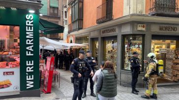 Una estufa provoca un incendio en un bloque de pisos de la calle en el Casco Histórico de Toledo