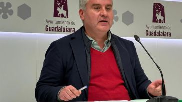 El equipo de Gobierno de Guadalajara exige a Correos frenar el cierre de la oficina de Eduardo Guitián