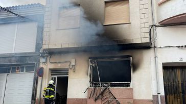 Un detenido por presuntamente incendiar la casa de sus padres con ellos dentro