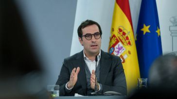 Las previsiones de Funcas para el PIB en 2025 se desviaron 7 décimas