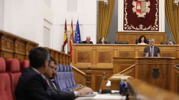 El Parlamento Autonómico aprueba con los votos del PSOE la modificación de la Ley de Servicios Farmacéuticos