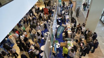 El foro de empleo de la UCLM cumple veinte años como 'referente' de conexión entre el talento estudiantil y el tejido productivo de la región
