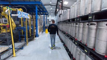 El PMI manufacturero de la eurozona escala a máximos de casi cuatro años por la acumulación de inventarios