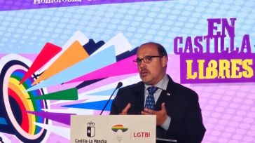 El presidente de las Cortes Regionales reivindica “la igualdad, la diversidad y la libertad como valores para construir la sociedad del futuro”