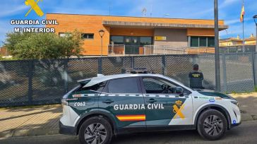 Investigan a una mujer como presunta autora de delitos maltrato animal y lesiones graves en Galápagos
