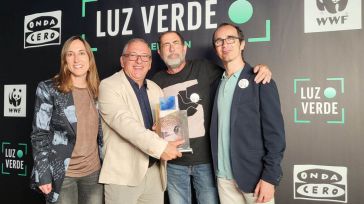 La Red de Vencejos de Toledo, coordinada desde la UCLM, recibe el Premio Luz Verde Aire de WWF y Onda Cero