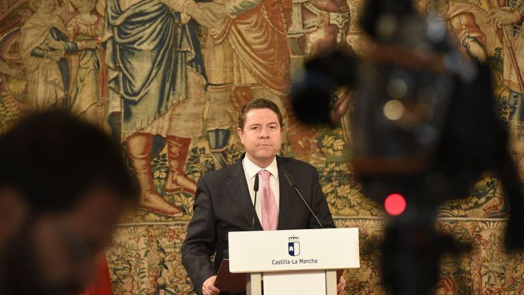 Emiliano García-Page, en su comparecencia en el Palacio de Fuensalida.