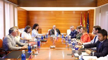 El próximo Pleno debate sobre listas de espera, auxiliares técnicos de educación y seguros agrarios