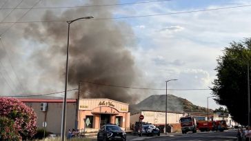 Extinguido el incendio en una empresa de recuperación de metales de Puertollano