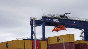 Los precios de exportación e importación industriales alcanzan en mayo su mayor crecimiento interanual en más de tres años