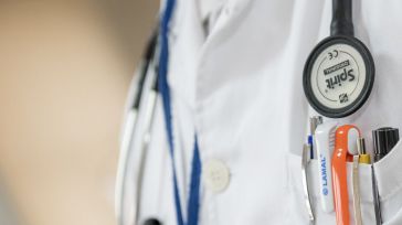 En CLM se preparan el 3,19% de los Médicos Internos Residentes de España