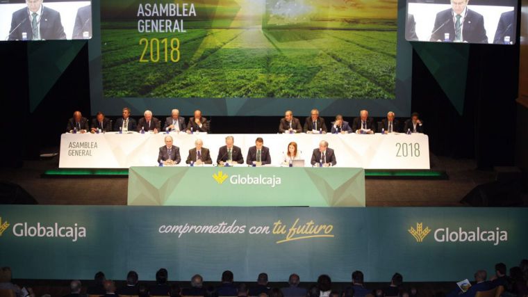 El beneficio de Globalcaja creció un 37% en 2017, hasta los 22,45 millones de euros