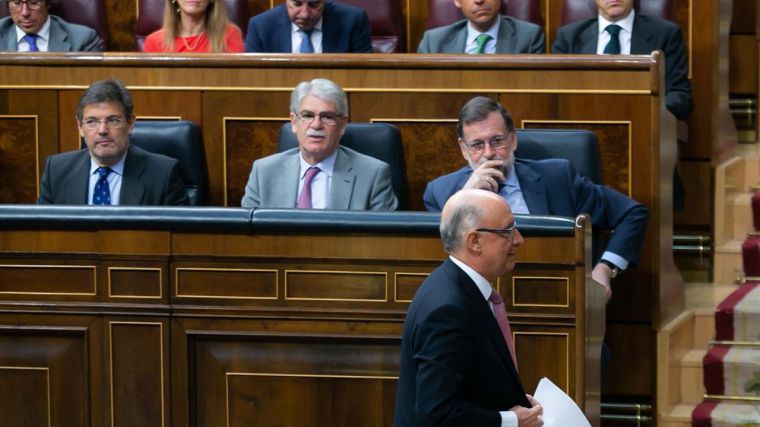 El ministro de Hacienda, Cristóbal Montoro, durante la presentación del Proyecto de Ley de los Presupuestos Generales del Estado.