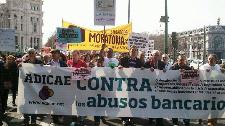 ADICAE CONTINÚA SU CRUZADA CONTRA LAS ESTAFAS BANCARIAS