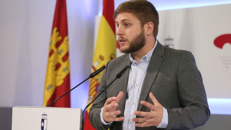 El portavoz del gobierno de CLM, Nacho Hernando, durante la rueda de prensa del Consejo de Gobierno.