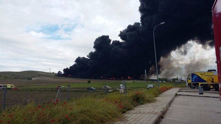 INCENDIO EN SESEÑA: AÑOS DE DEJADEZ DE LAS ADMINISTRACIONES, PONEN EN PELIGRO A MILES DE CIUDADANOS