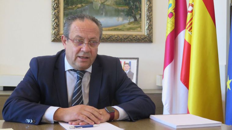 Ruiz Molina: “Debemos ir a una reestructuración de la deuda y hablar de quitas” 