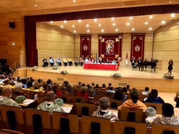 La UCLM celebra su patrón honrando a estudiantes, nuevos doctores y doctoras y personal jubilado