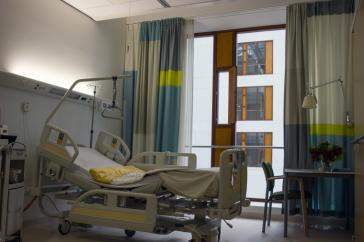 SATSE denuncia el cierre estival de 7.000 camas en los hospitales españoles "cuando el Covid sigue entre nosotros" 